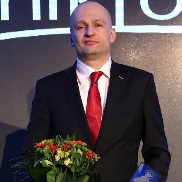 Mgr. David Netušil, advokát. Advokacii vykonávám v advokátní kanceláři Trestní advokáti s.r.o. Obhajuji obviněné a zastupuji poškozené v trestním řízení.